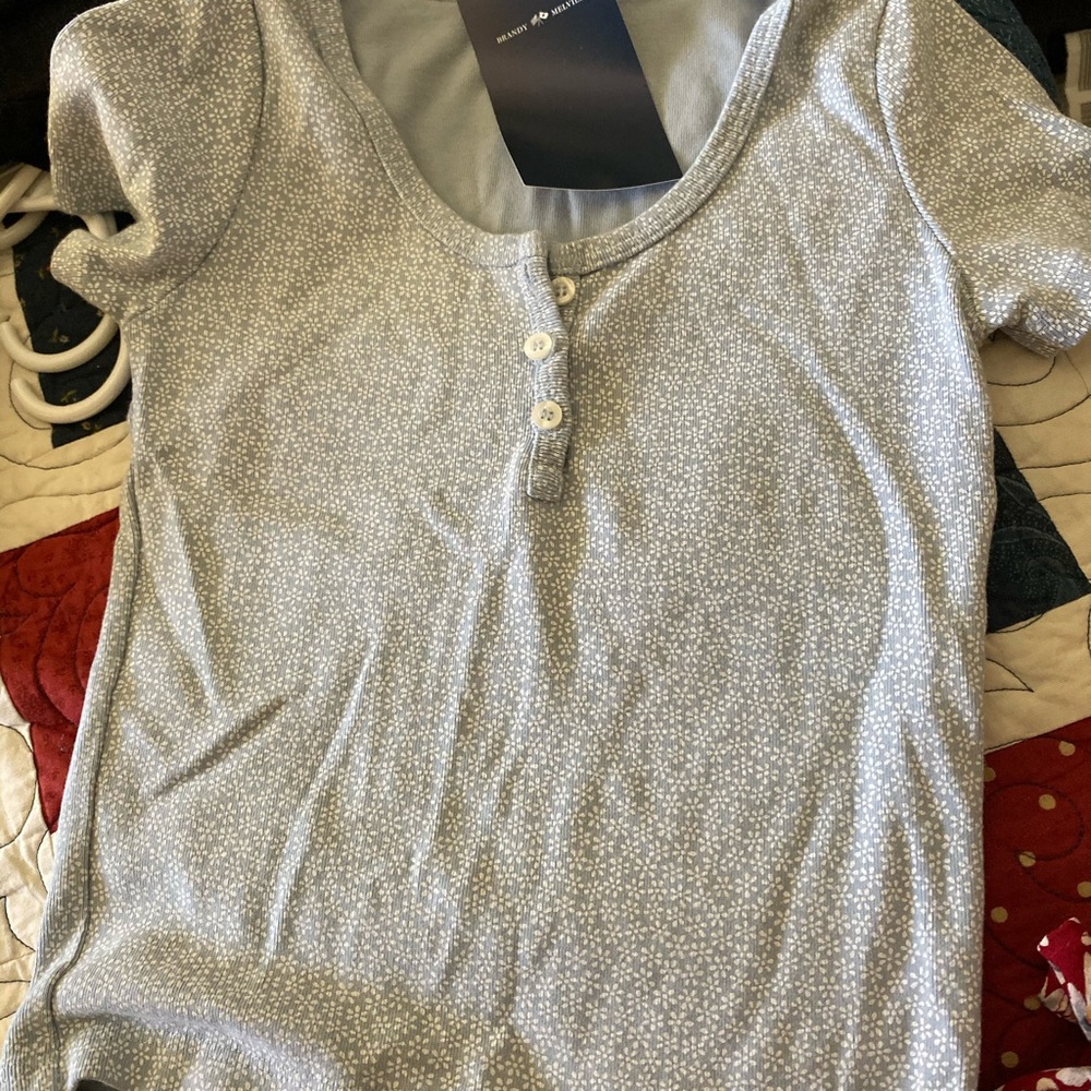 Brandy Melville NWT Zelly Top